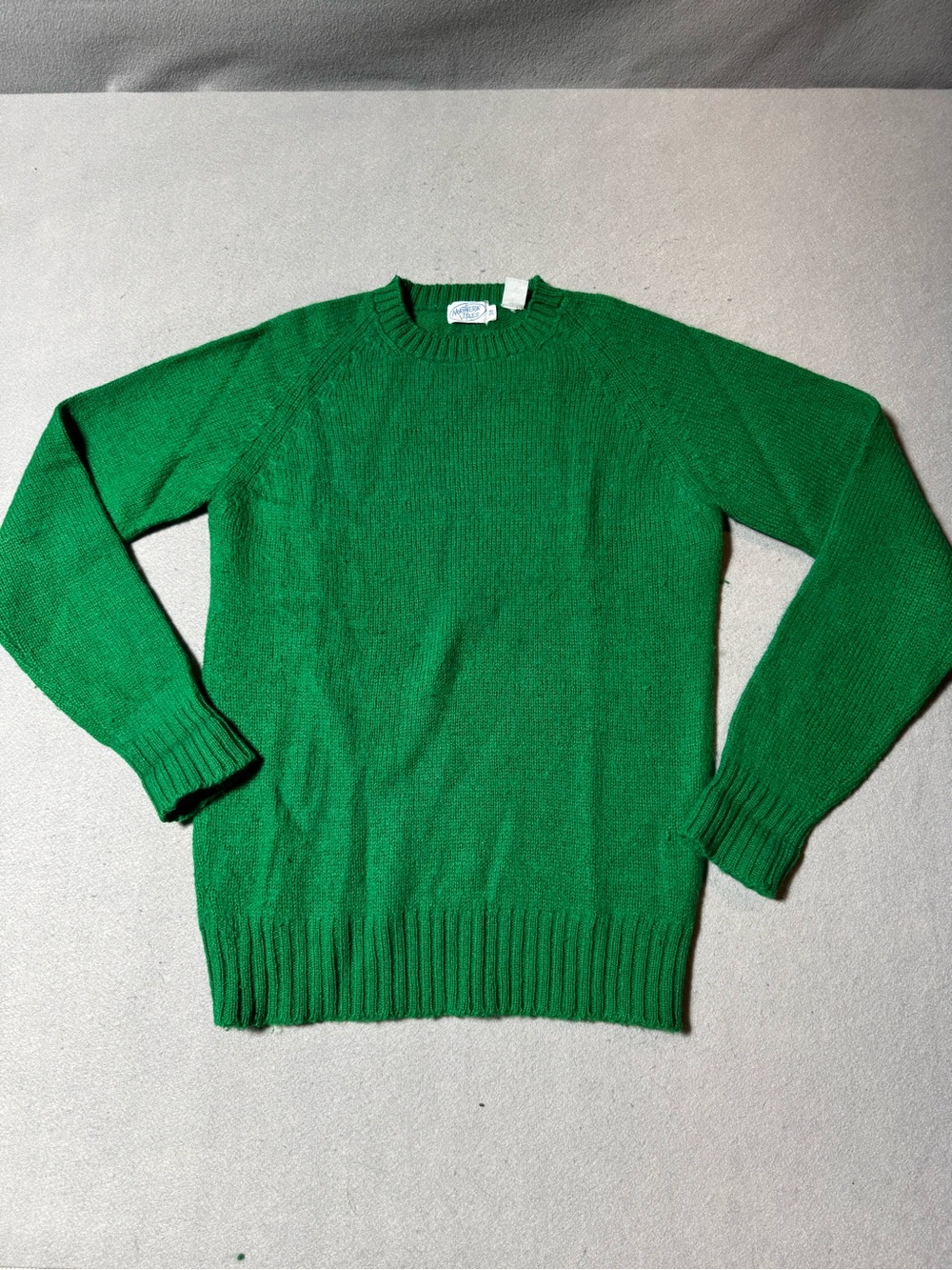 Vintage Northrrn Isle Green Wool Sweater Size 38 (Men’s Small or Wimens Medium)